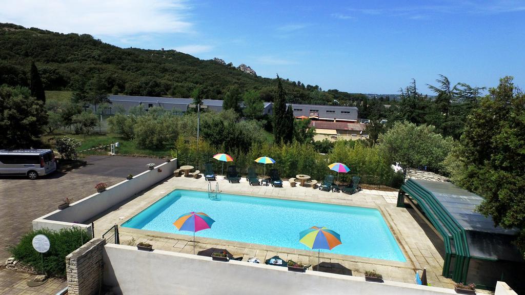 Hotel Le Lagon Rochefort-du-Gard Luaran gambar