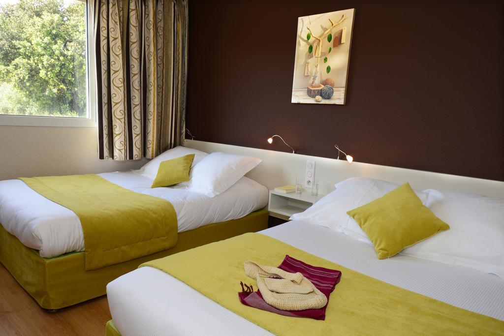Hotel Le Lagon Rochefort-du-Gard Luaran gambar